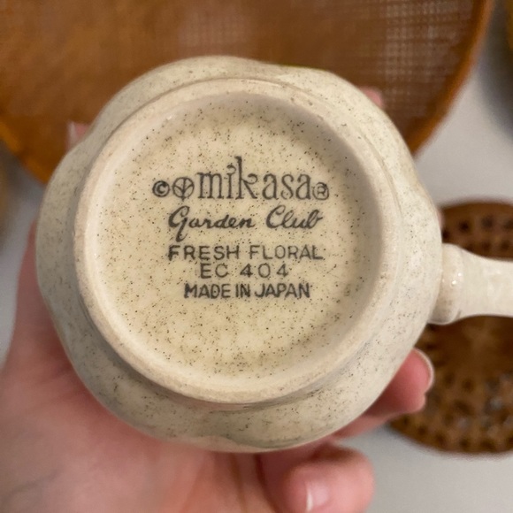 🍄SOLD🍄 Vintage Mikasa Garden Club Floral Coffee Cups - Picture 5 of 5